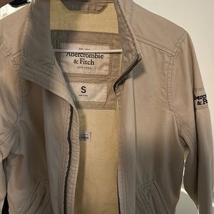 Used once for 2 hours Abercrombie jacket